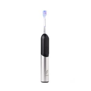Picture of Epic 32 Electric Toothbrush - Silver